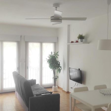 Apartamento Renovado, Luminoso, A 300M De La Playa Apartment Empuriabrava Bagian luar foto